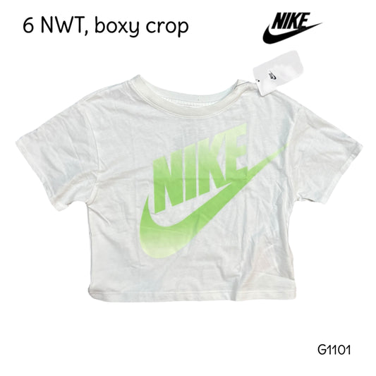 6 NWT Nike boxy crop