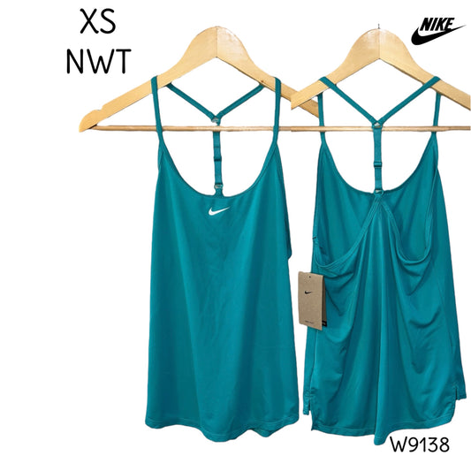 XS NWT Nike tank